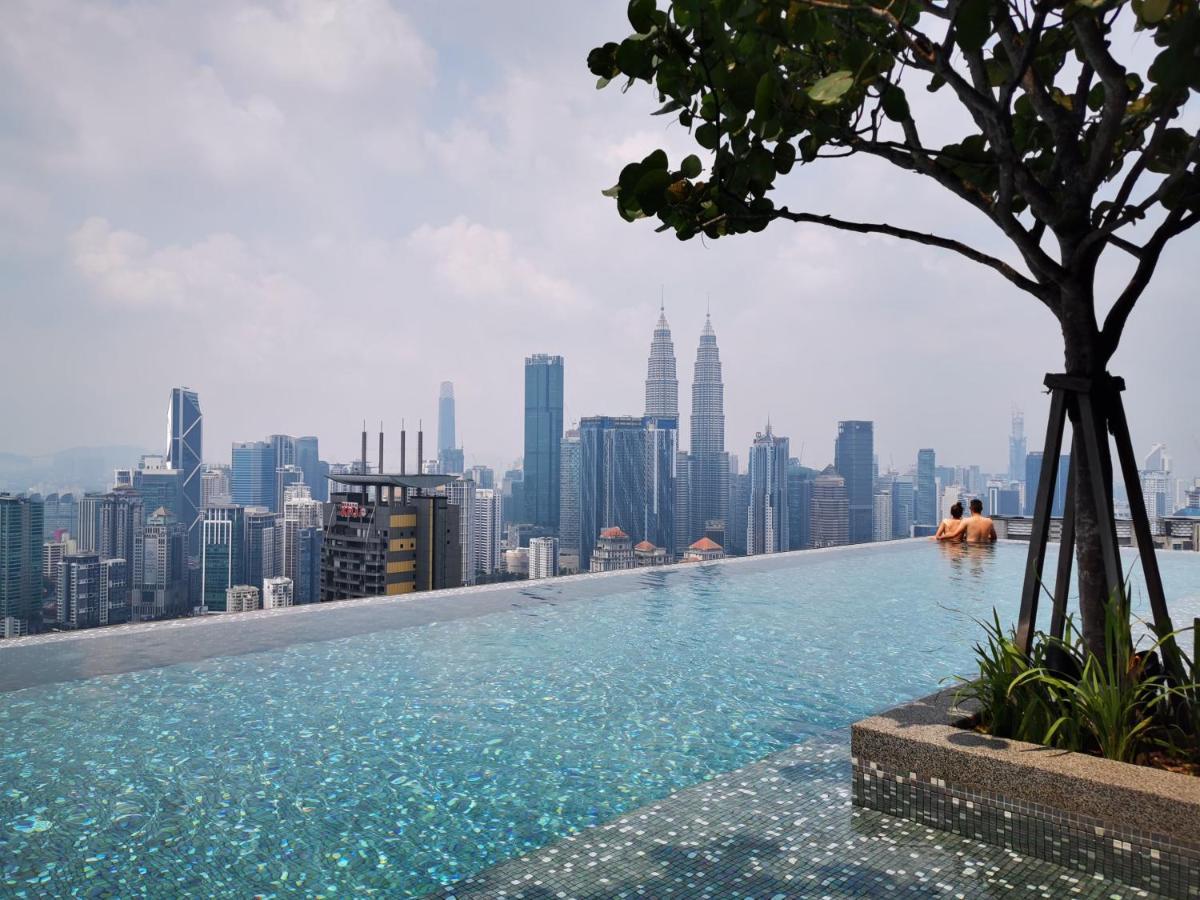 Expressionz Professional Suites By Aurora Summer Suites كوالالمبور المظهر الخارجي الصورة