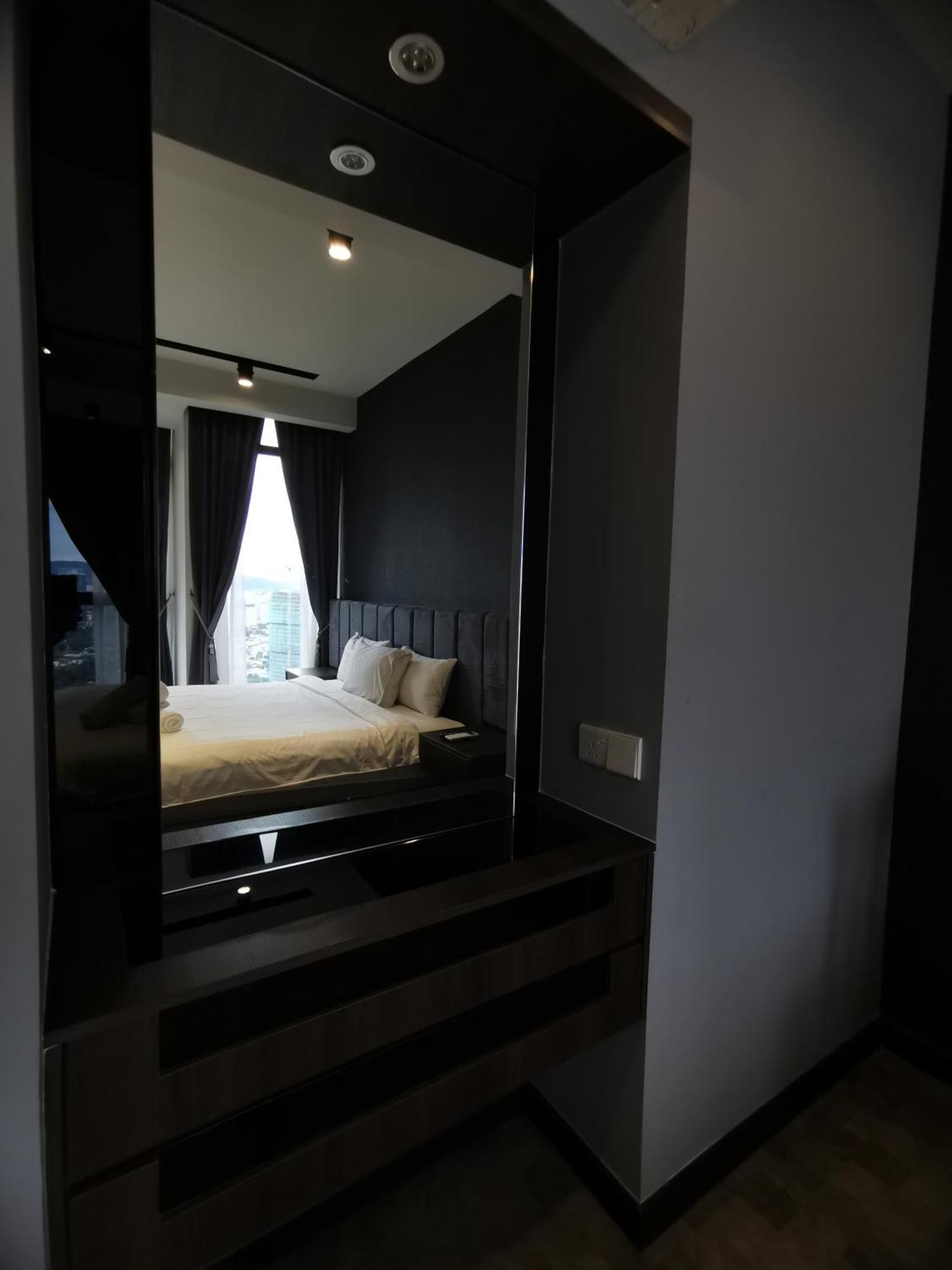 Expressionz Professional Suites By Aurora Summer Suites كوالالمبور الغرفة الصورة