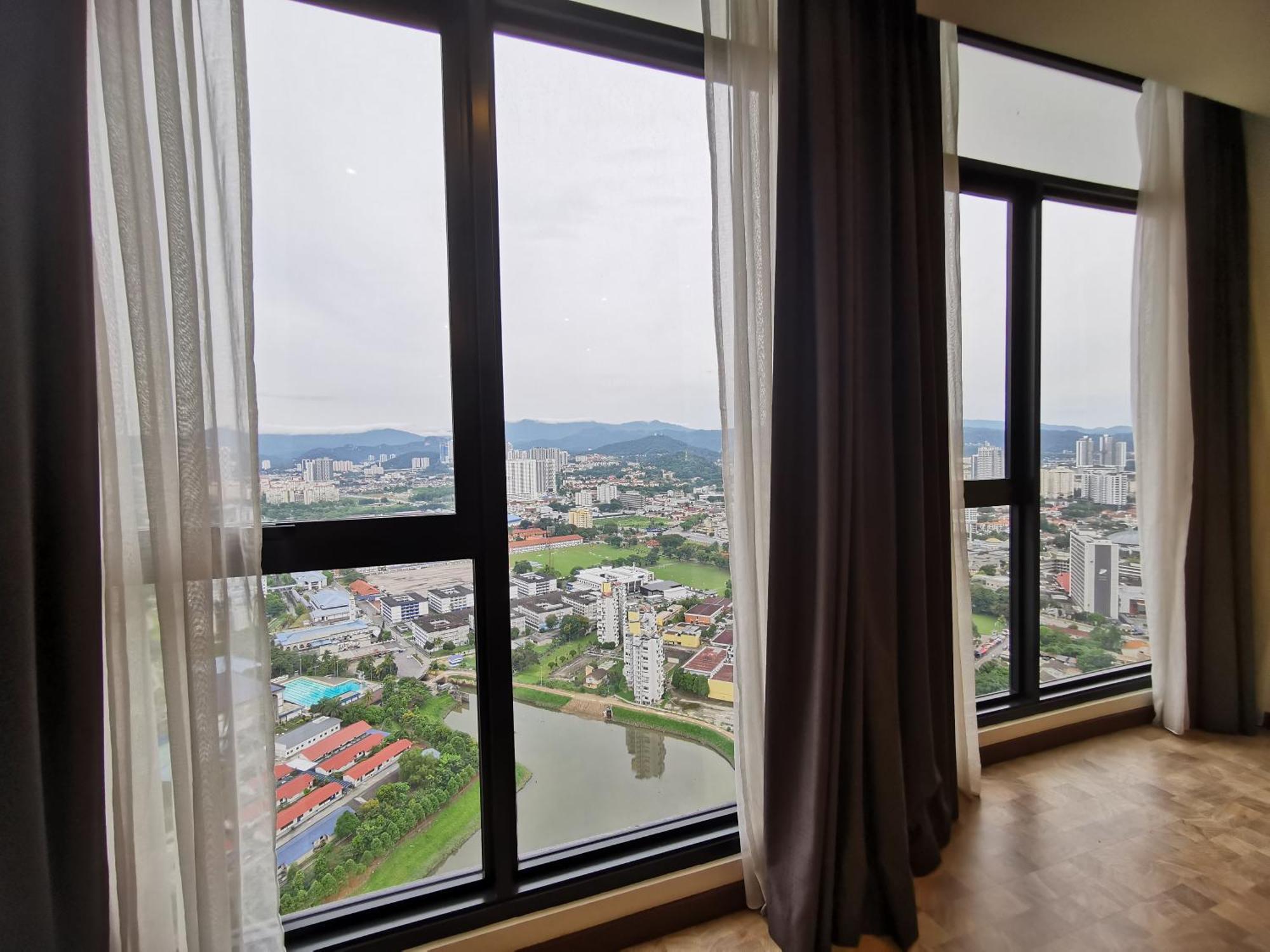 Expressionz Professional Suites By Aurora Summer Suites كوالالمبور الغرفة الصورة