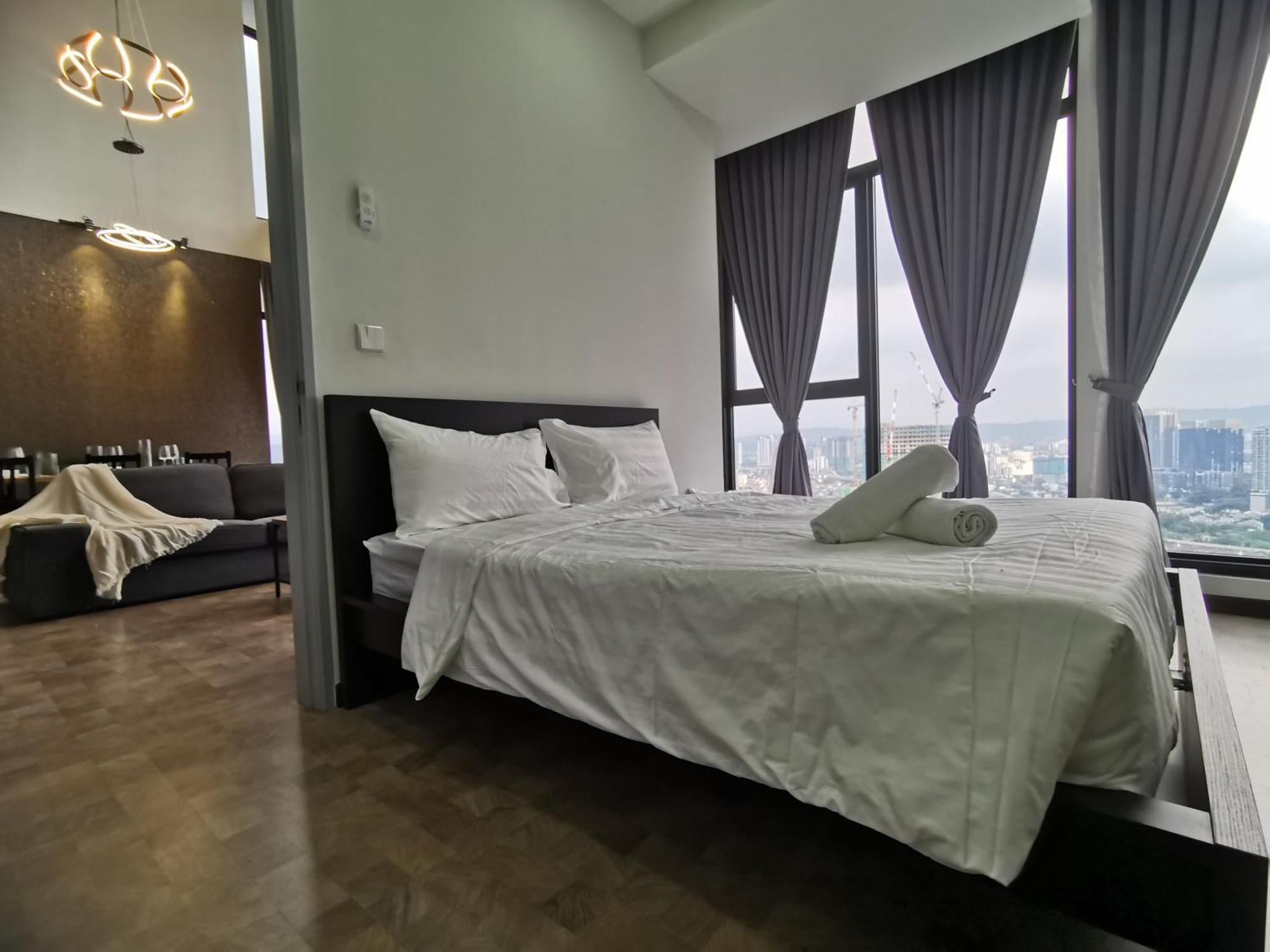 Expressionz Professional Suites By Aurora Summer Suites كوالالمبور المظهر الخارجي الصورة